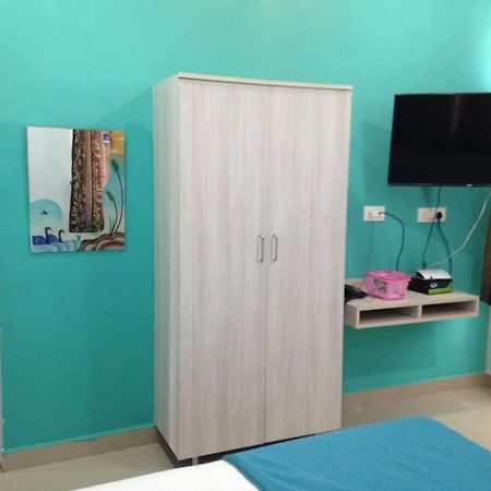 شيناي Oyo 4355 Goodland Inn المظهر الخارجي الصورة