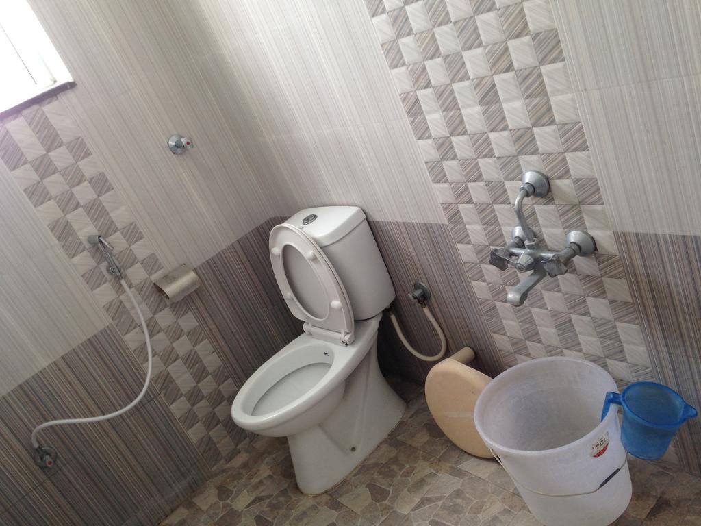 شيناي Oyo 4355 Goodland Inn المظهر الخارجي الصورة